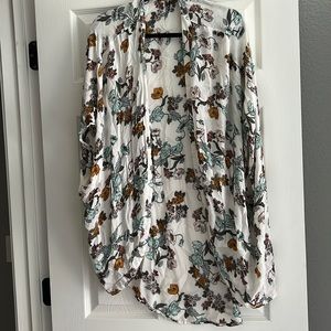 Maurice’s Floral Kimono